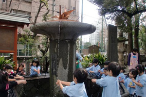 神社参拝3