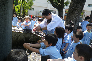 神社参拝01